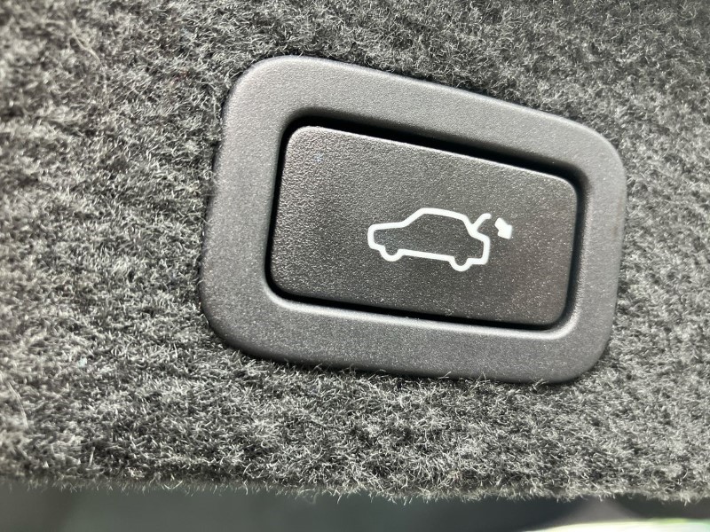 2014 (14) VOLVO XC70 D4 [181] SE Lux 5dr AWD Geartronic 3449290