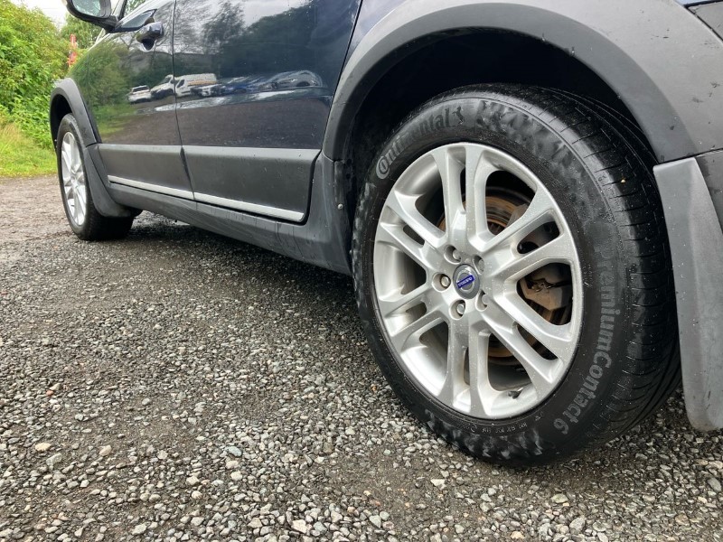 2014 (14) VOLVO XC70 D4 [181] SE Lux 5dr AWD Geartronic 3449292