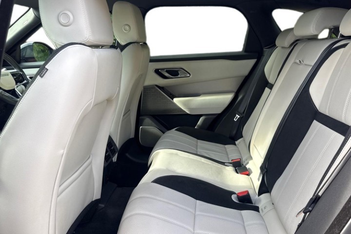 2022 (22) LAND ROVER RANGE ROVER VELAR 2.0 D200 Edition 5dr Auto 5776176