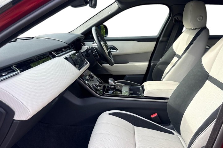 2022 (22) LAND ROVER RANGE ROVER VELAR 2.0 D200 Edition 5dr Auto 5776175