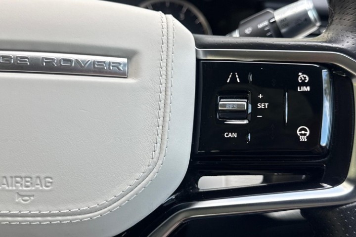 2022 (22) LAND ROVER RANGE ROVER VELAR 2.0 D200 Edition 5dr Auto 5776201