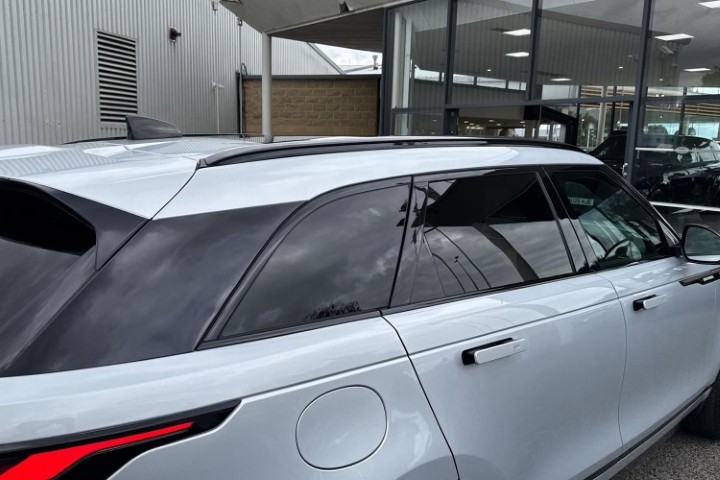 2023 (73) LAND ROVER RANGE ROVER VELAR 2.0 D200 MHEV Dynamic SE 5dr Auto 5802180