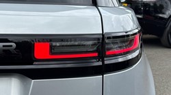2023 (73) LAND ROVER RANGE ROVER VELAR 2.0 D200 MHEV Dynamic SE 5dr Auto 5802176