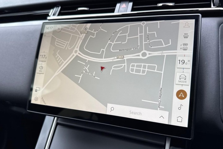 2023 (73) LAND ROVER RANGE ROVER VELAR 2.0 D200 MHEV Dynamic SE 5dr Auto 5802140