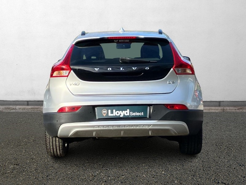 2014 (64) VOLVO V40 D2 Cross Country Lux 5dr 3563662