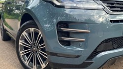 2024 (73) LAND ROVER RANGE ROVER EVOQUE 1.5 P300e Dynamic HSE 5dr Auto 5829937