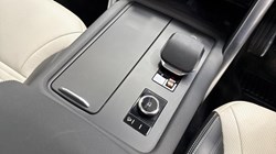 2025 (74) LAND ROVER DISCOVERY 3.0 D350 Dynamic HSE 5dr Auto 5804803