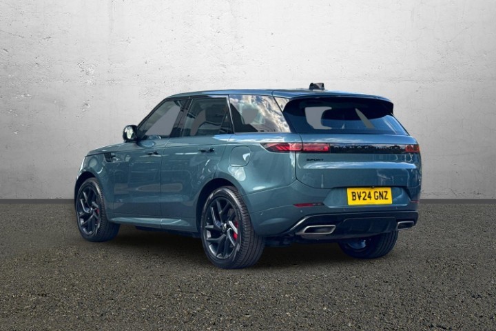 2024 (24) LAND ROVER RANGE ROVER SPORT 3.0 P460e Dynamic SE 5dr Auto
