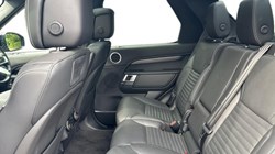 2024 (74) LAND ROVER DISCOVERY 3.0 D350 Metropolitan Edition 5dr Auto 5834004