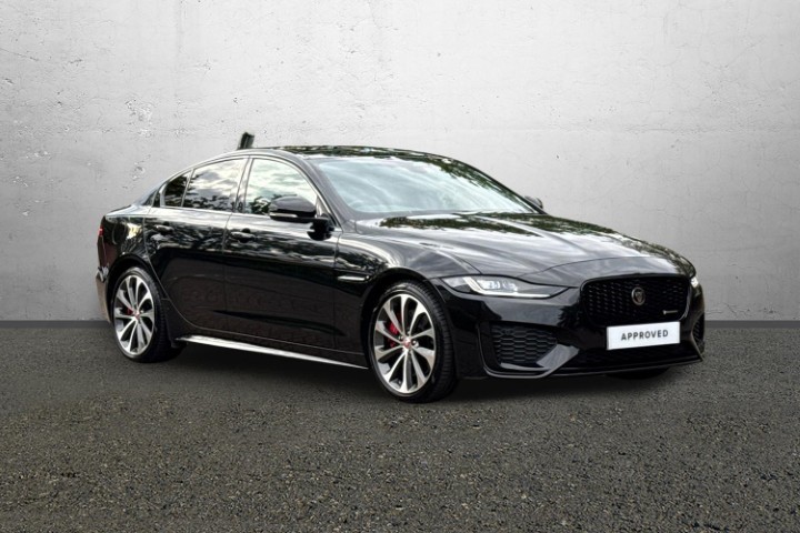 2022 (72) JAGUAR XE 2.0 D200 R-Dynamic Black 4dr Auto