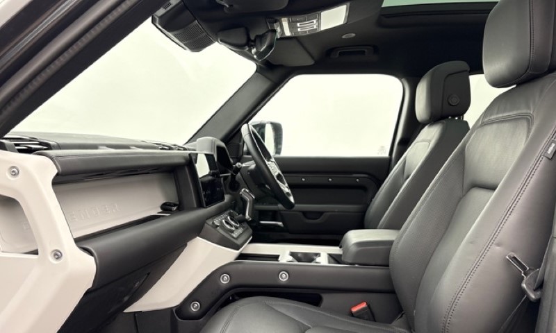 2025 (25) LAND ROVER DEFENDER 3.0 D350 X-Dynamic HSE 110 5dr Auto [7 Seat] 5846298