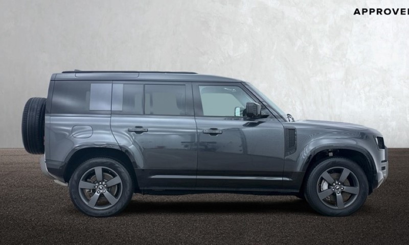 2025 (25) LAND ROVER DEFENDER 3.0 D350 X-Dynamic HSE 110 5dr Auto [7 Seat] 5846300