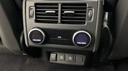 2024 (24) LAND ROVER DISCOVERY 3.0 P360 Dynamic HSE 5dr Auto 5844947