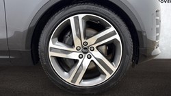 2024 (24) LAND ROVER DISCOVERY 3.0 P360 Dynamic HSE 5dr Auto 5844937