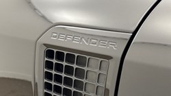 2025 (74) LAND ROVER DEFENDER 2.0 P300e X-Dynamic SE 110 5dr Auto 5844170