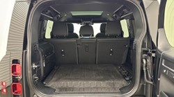 2025 (74) LAND ROVER DEFENDER 2.0 P300e X-Dynamic SE 110 5dr Auto 5844160