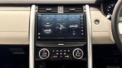 2024 (74) LAND ROVER DISCOVERY 3.0 D350 Dynamic SE 5dr Auto 5877416