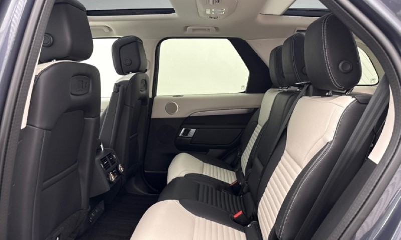 2024 (74) LAND ROVER DISCOVERY 3.0 D350 Dynamic SE 5dr Auto 5877406
