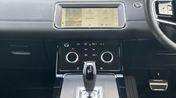 2023 (23) LAND ROVER RANGE ROVER EVOQUE 1.5 P300e R-Dynamic SE 5dr Auto 5869427