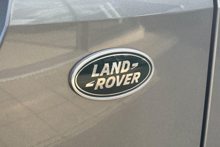 2023 (23) LAND ROVER RANGE ROVER EVOQUE 1.5 P300e R-Dynamic SE 5dr Auto 5869456