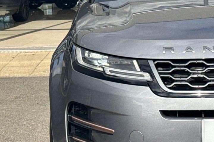 2023 (23) LAND ROVER RANGE ROVER EVOQUE 1.5 P300e R-Dynamic SE 5dr Auto 5869430