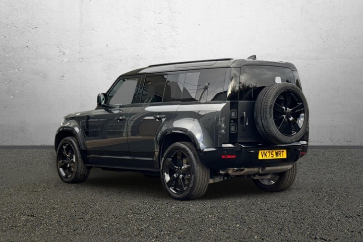 2025 (75) LAND ROVER DEFENDER 3.0 D350 X-Dynamic HSE 110 5dr Auto [7 Seat]