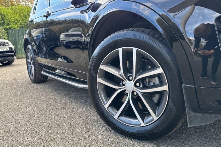 2025 (75) LAND ROVER DISCOVERY SPORT 1.5 P270e Dynamic SE 5dr Auto [5 Seat] 5939009