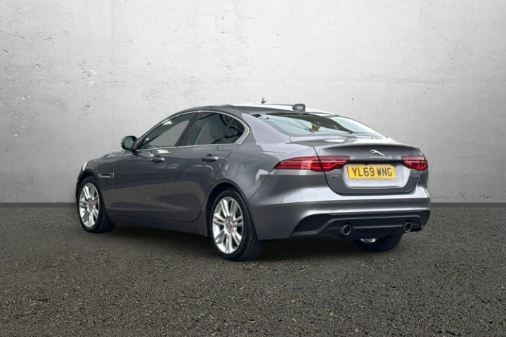 2020 (69) JAGUAR XE 2.0 SE 4dr Auto