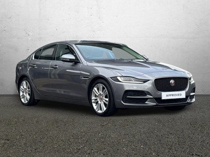2020 (69) JAGUAR XE 2.0 SE 4dr Auto