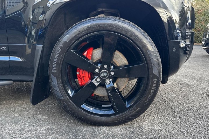 2025 (25) LAND ROVER DEFENDER 5.0 P425 X 110 5dr Auto 5948356