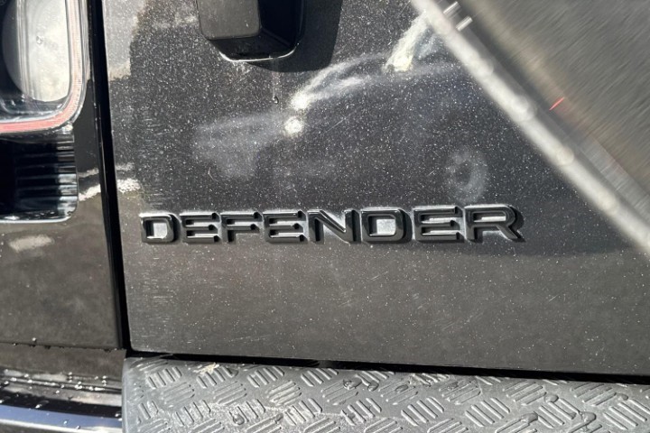 2025 (25) LAND ROVER DEFENDER 5.0 P425 X 110 5dr Auto 5948393