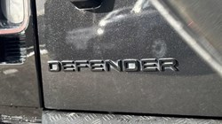 2025 (25) LAND ROVER DEFENDER 5.0 P425 X 110 5dr Auto 5948393