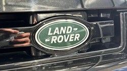2025 (25) LAND ROVER DEFENDER 5.0 P425 X 110 5dr Auto 5948392