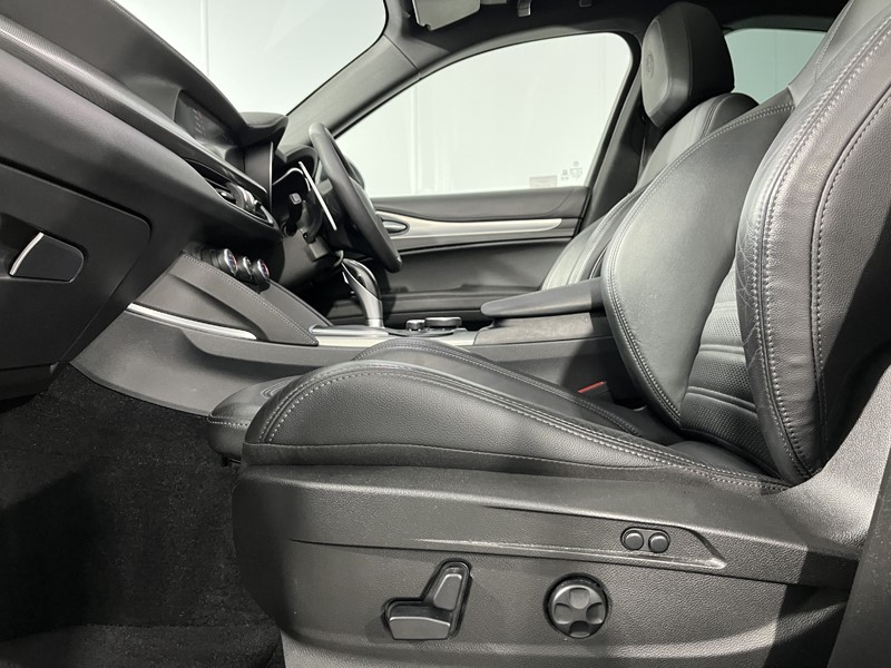 2020 (70) ALFA ROMEO STELVIO 2.0 Turbo 280 Ti 5dr Auto 5101977