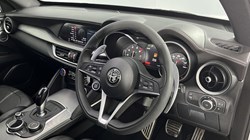 2020 (70) ALFA ROMEO STELVIO 2.0 Turbo 280 Ti 5dr Auto 5101948