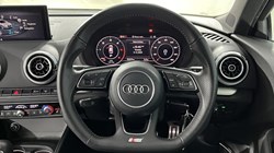 2017 (17) AUDI A3 2.0 TDI 184 Quattro Black Edition 3dr S Tronic 5108625