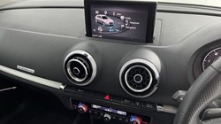 2017 (17) AUDI A3 2.0 TDI 184 Quattro Black Edition 3dr S Tronic 5108628