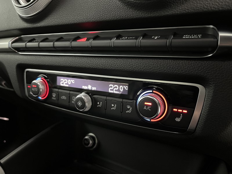 2017 (17) AUDI A3 2.0 TDI 184 Quattro Black Edition 3dr S Tronic 5108649