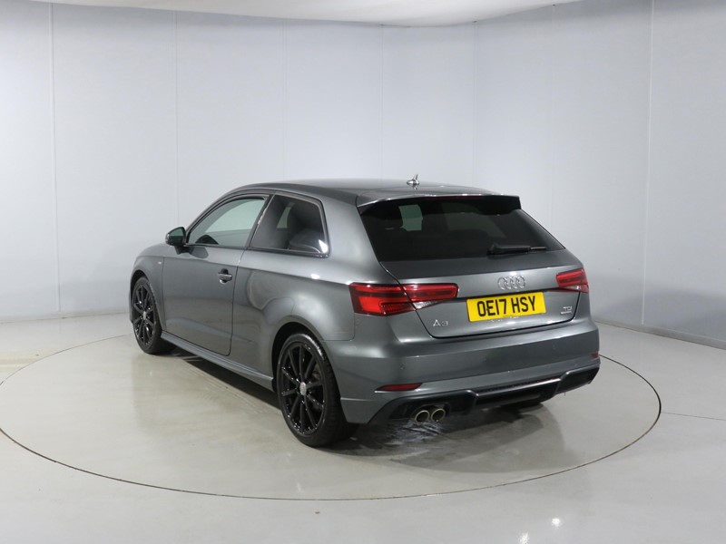 2017 (17) AUDI A3 2.0 TDI 184 Quattro Black Edition 3dr S Tronic 5108622