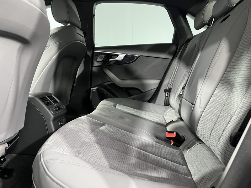 2023 (73) AUDI A4 35 TFSI Black Edition 4dr S Tronic 5101110