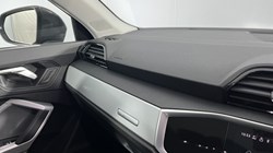 2022 (22) AUDI Q3 35 TFSI Sport 5dr 5101013