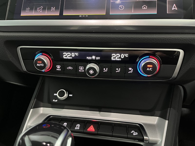 2022 (22) AUDI Q3 35 TFSI Technik 5dr S Tronic 5161975