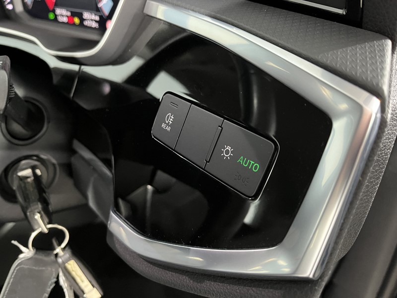 2022 (22) AUDI Q3 35 TFSI Technik 5dr S Tronic 5161967