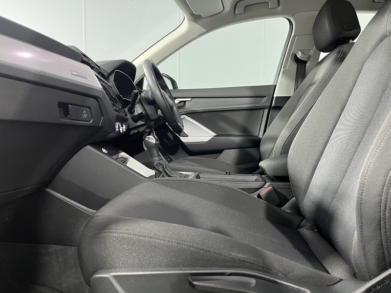 2022 (22) AUDI Q3 35 TFSI Technik 5dr S Tronic 5161978