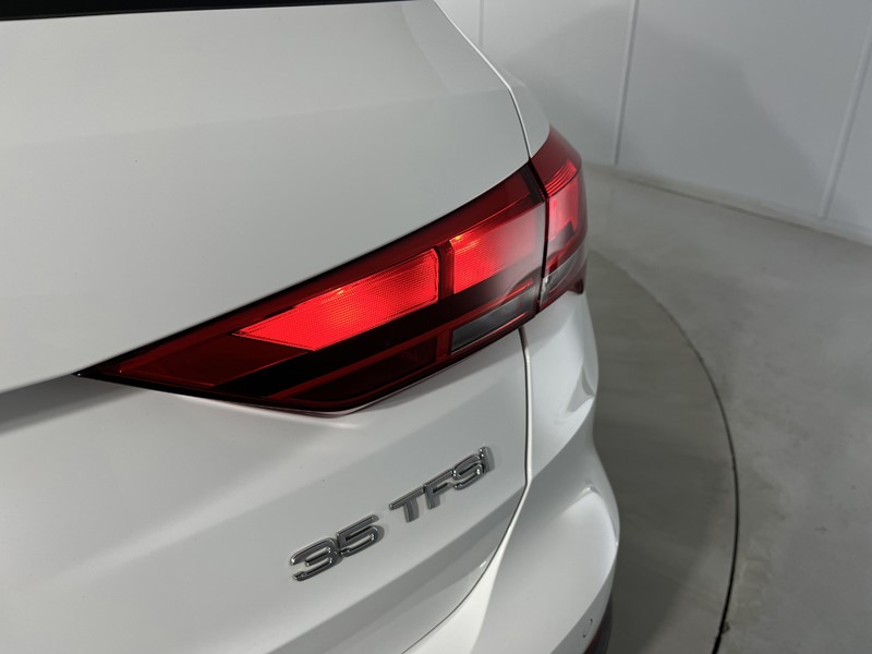 2022 (22) AUDI Q3 35 TFSI Technik 5dr S Tronic 5161985