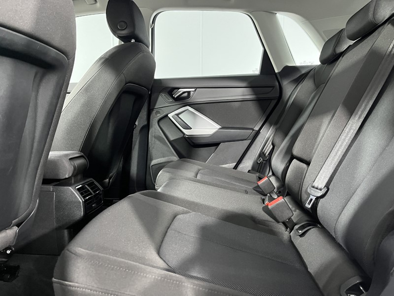 2022 (22) AUDI Q3 35 TFSI Technik 5dr S Tronic 5161979