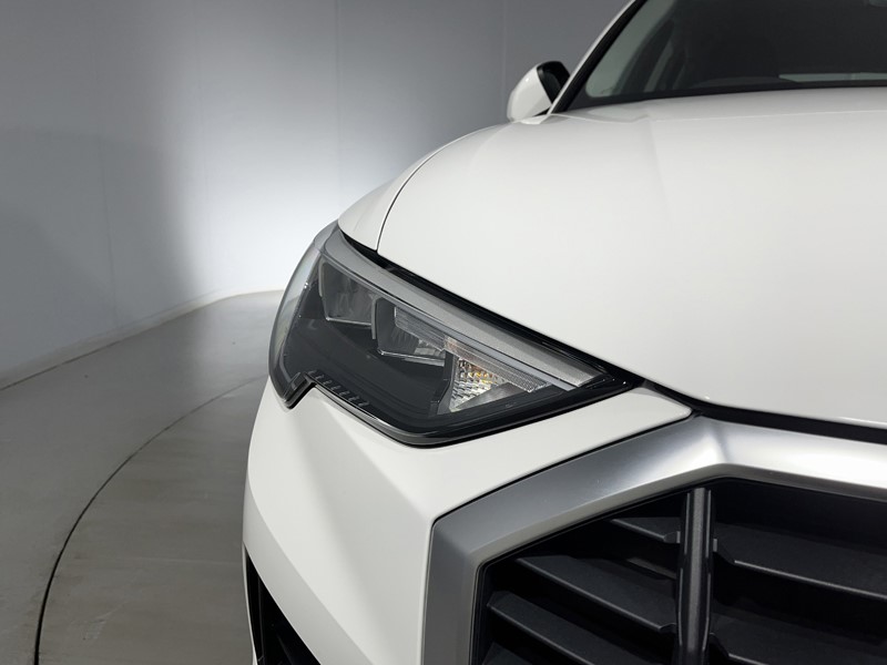 2022 (22) AUDI Q3 35 TFSI Technik 5dr S Tronic 5161982