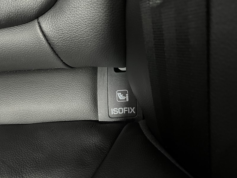 2017 (17) JAGUAR XE 2.0d [180] Prestige 4dr Auto 5107954