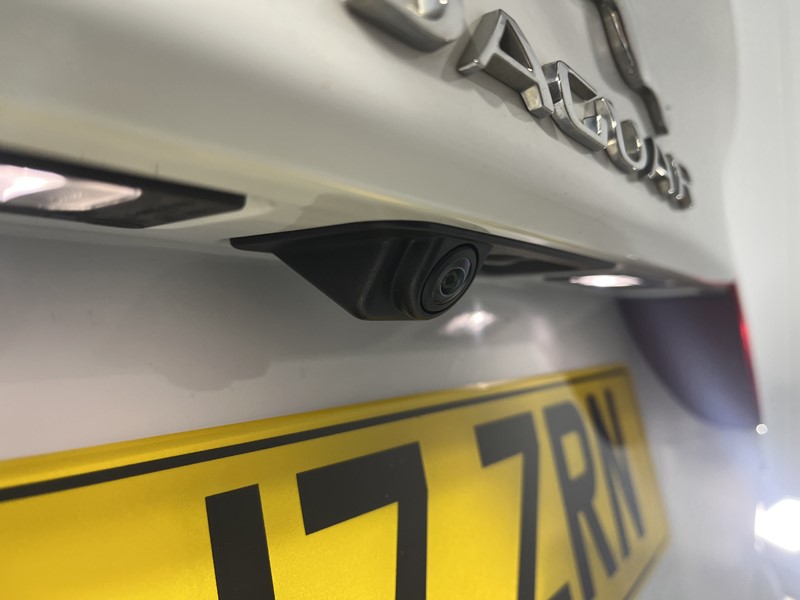 2017 (17) JAGUAR XE 2.0d [180] Prestige 4dr Auto 5107961