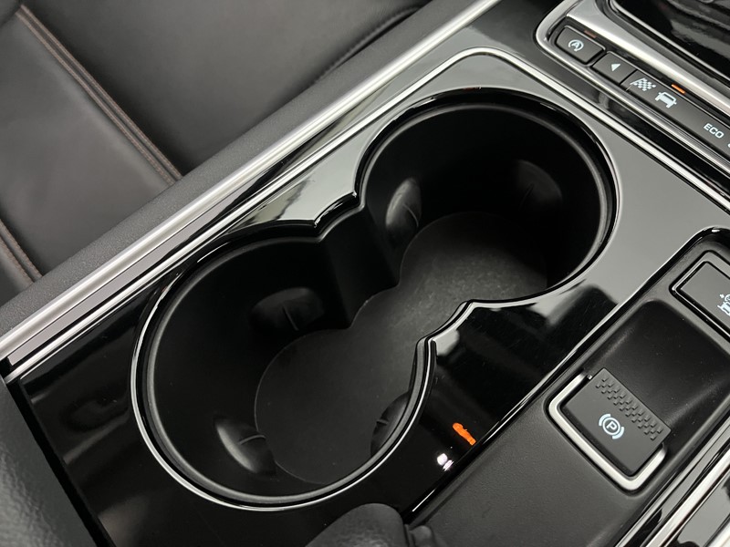 2017 (17) JAGUAR XE 2.0d [180] Prestige 4dr Auto 5107949